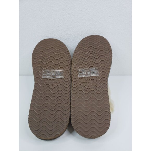 AZ Essentials Women's Fluffy Slipper Mules‎ in Gray - Size 7 - Picture 7 of 9